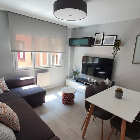 Centro-Puerto Deportivo Lägenhet Gijón Exteriör bild